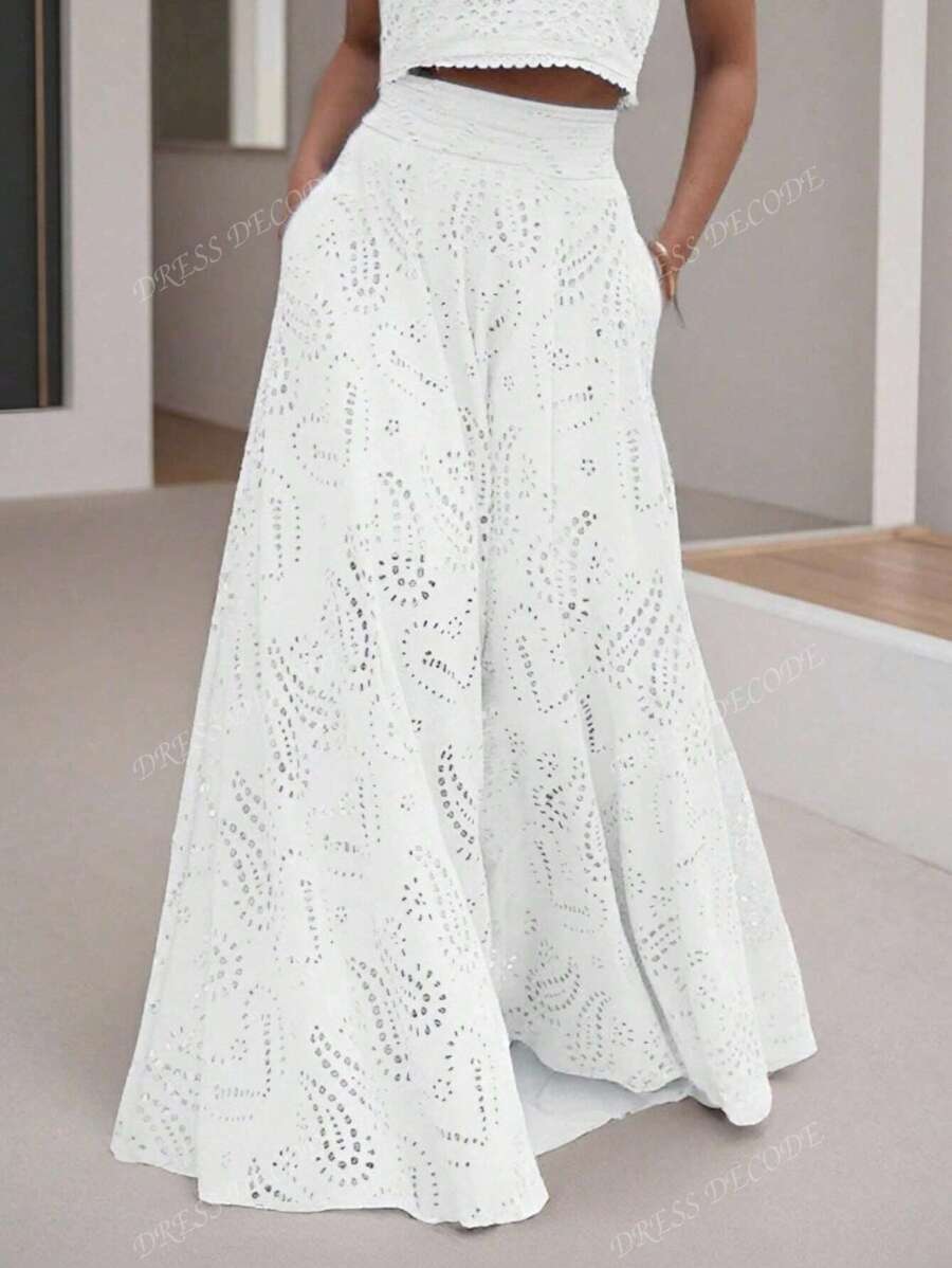 (1 pieza) Falda midi de línea A con bordado floral calado vintage, elegante y refinada, sin chaleco incluido