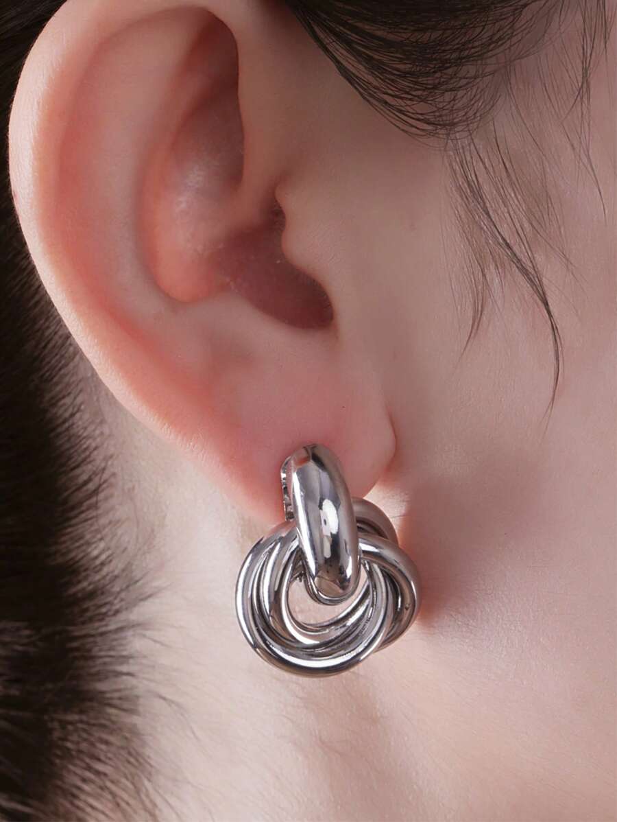 1 par de pendientes de aro únicos y creativos minimalistas en color dorado, adecuados para uso diario de las mujeres