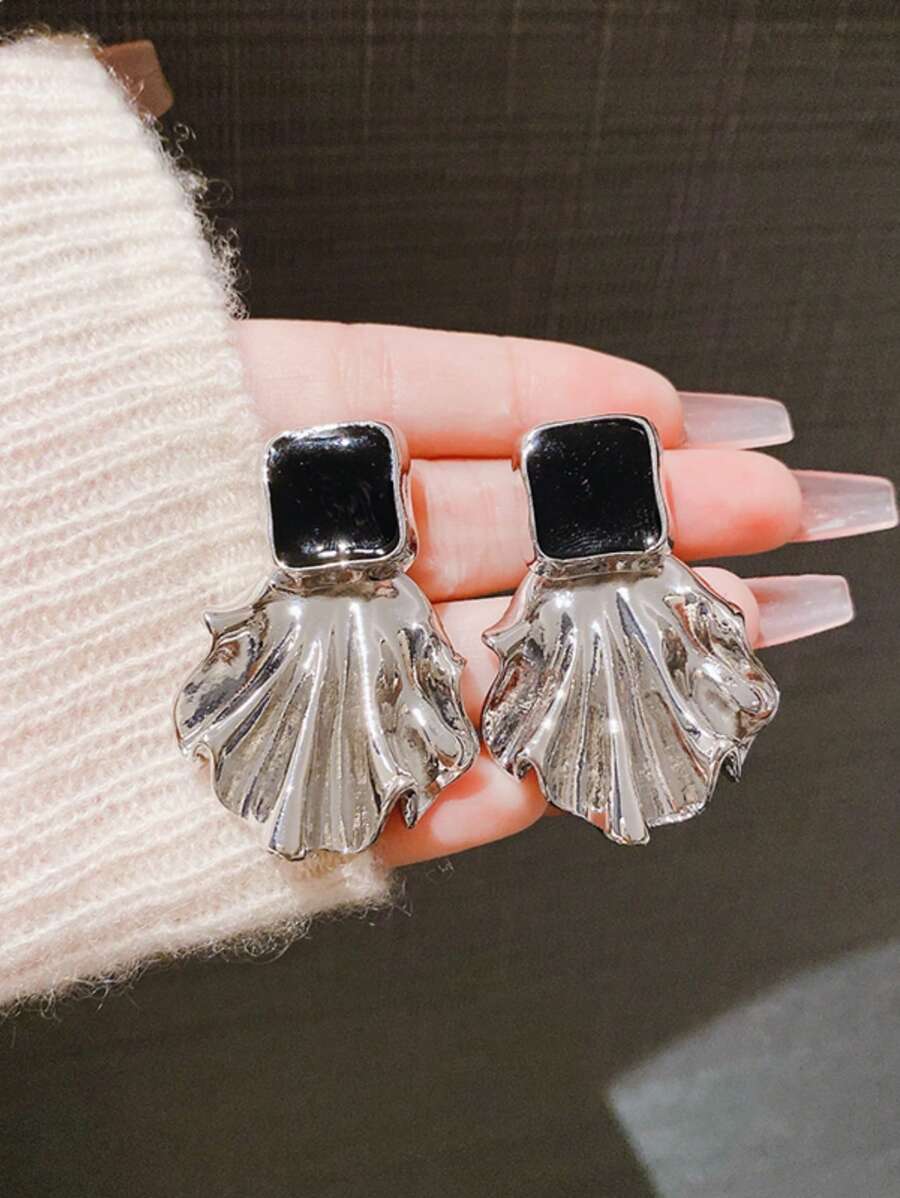 1 par de Pendientes con forma de abanico de metal exagerado en color negro, joyas de moda elegantes a juego personalizados