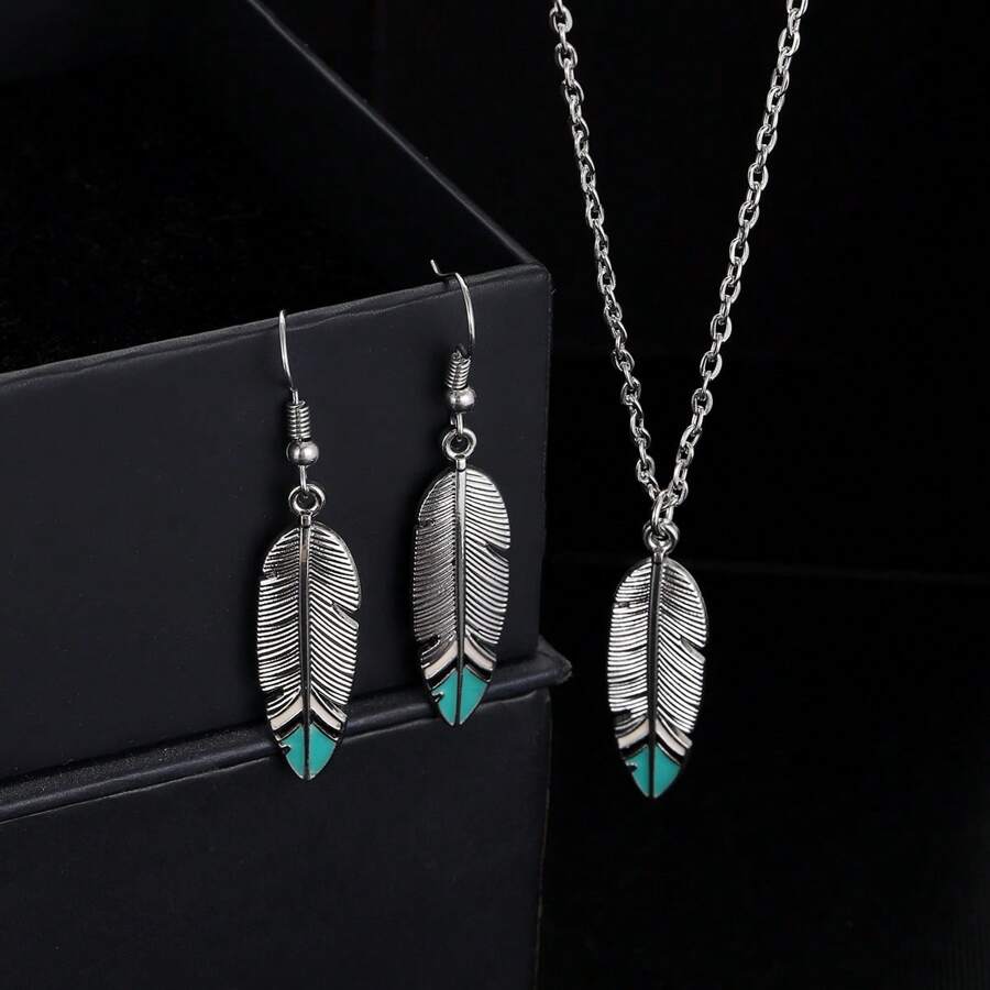 3Pcs Boho Feather Necklace Long Feather Pendant Necklace Chain Gold Silver Leaf Necklace Vintage Deck-Shaped Earrings Jewellery Set For Women And Girls