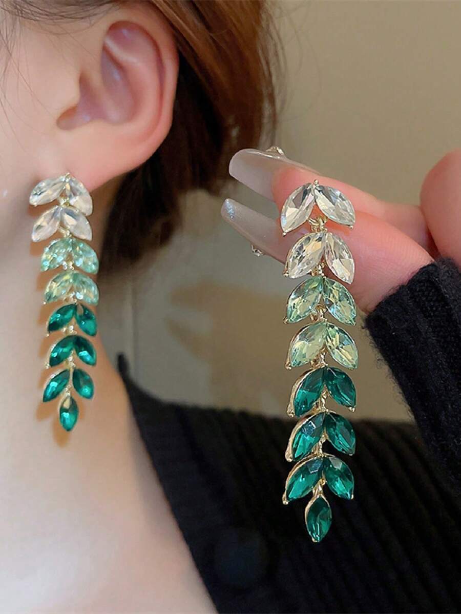 1 Pair Fashion Elegant Gradient Green Leaf Crystal Earrings, Suitable For Daily Wear (Random Leaf Quantity)