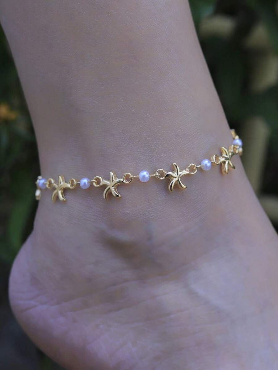 1 pièce Bracelet de cheville à la mode pour femme avec étoile de mer en alliage brillant et fausse perle classique. Accessoire de bijouterie fait main convenant pour un usage quotidien, à la plage, en soirée ou en voyage