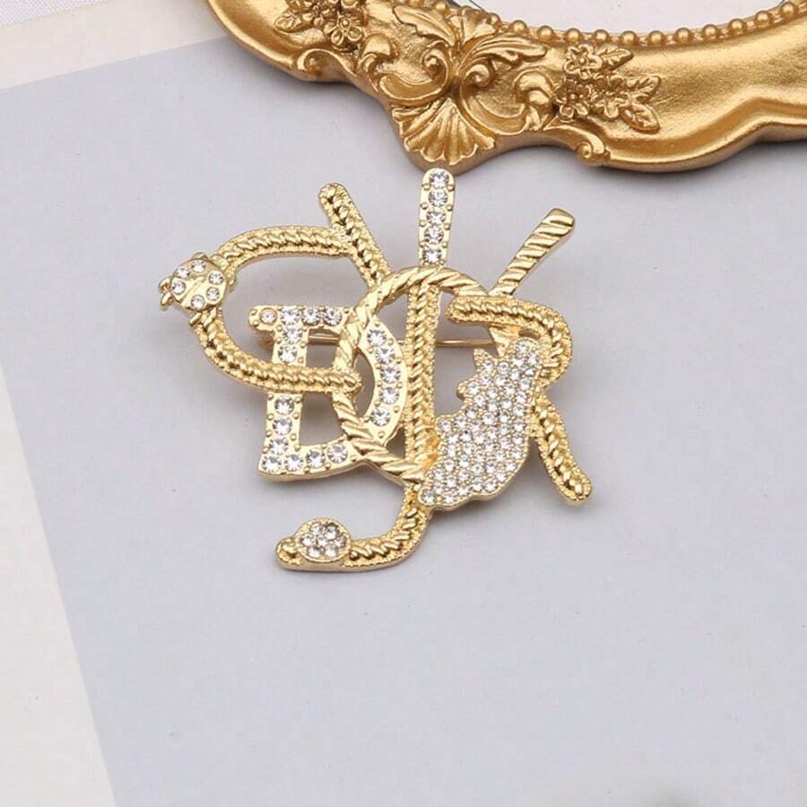 1 pieza Broche de cristal con letra vintage - Elegante y lujoso pasador de moda