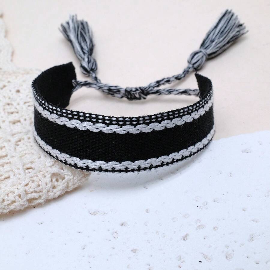 1pc Handmade Vintage Minimalist Boho Style Woven Bracelet, Suitable As Gift For Family, Friends, Students, Festivals, Parties, Travels