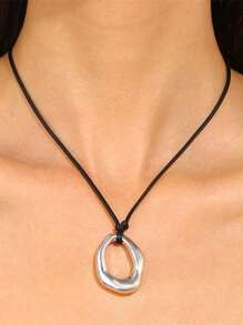 Silver Hollow Hoop Necklace