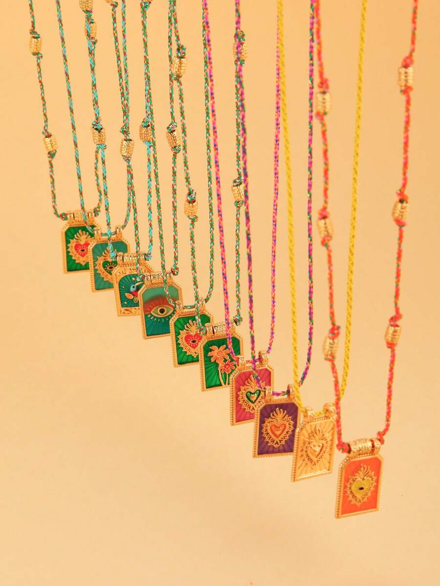 1pc Fashionable Minimalist Colorful Heart-Shaped Tarot Card Pendant Necklace, Suitable For Holidays Gift And Daily Wear