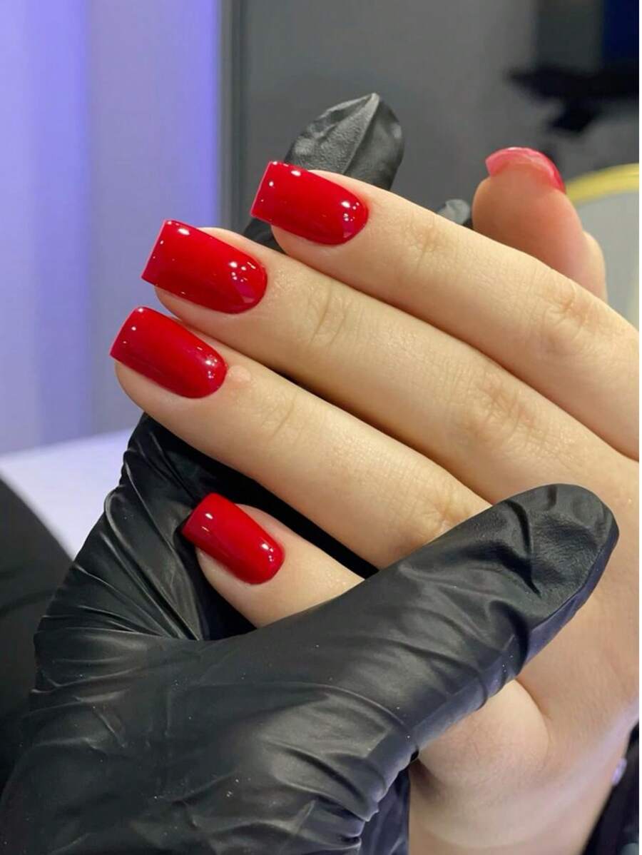 24 Peças Adesivos de Unhas Sólidos Vermelhos Brilhantes para Outono/Inverno, Conjunto de Unhas Artificiais Quadradas Médio-Longas, Cobertura Total para Mulheres