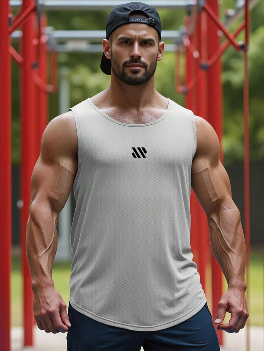 Men's Wide Shoulder Athletic Tank Top With Curved Hem Design Offers Natural Drape And Enhanced Layering, Suitable For Gym Weightlifting And Outdoor Hiking
