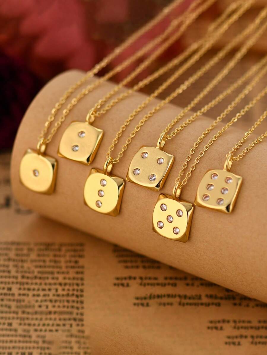 1pc Quirky Dice 1-6 Dot Design Zirconia Necklace For Women, Fashionable Commuting Style Everyday Wear Gold Jewelry