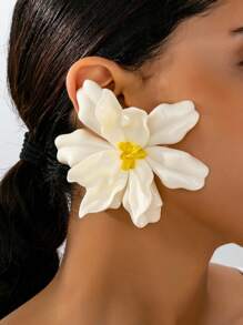 White Slender Flowers