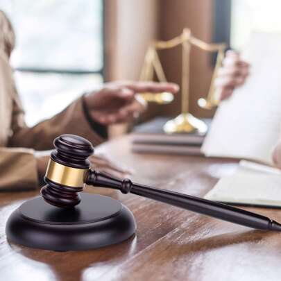 طقم مطرقة قاضي وكتلة خشبية سوداء، مطرقة قاضي خشبية لإصدار الأصوات في المحاكمات والمزادات والاجتماعات، ديكور هالوين، ديكور عيد الميلاد، هدايا الحفلات، ديكور المكتب