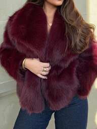 Cappotto corto di media lunghezza di nuova autunno/inverno con colletto e fodera in pelliccia spessa