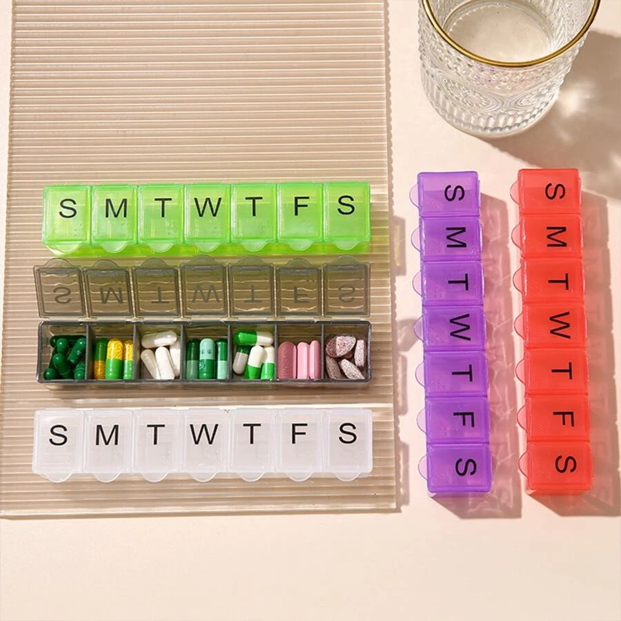 1 Piece Of 24gPortable Mini Medicine Storage Box, PP Material Digital Seven Day Drug Storage Box, Cute Purple/Green/Black/White/Red Weekly Travel Medicine Box Stand, Compartment Organizer Dispenser, 7-Day Independent Compartment Medicine Container For Travel, AM/PM Pill Holder