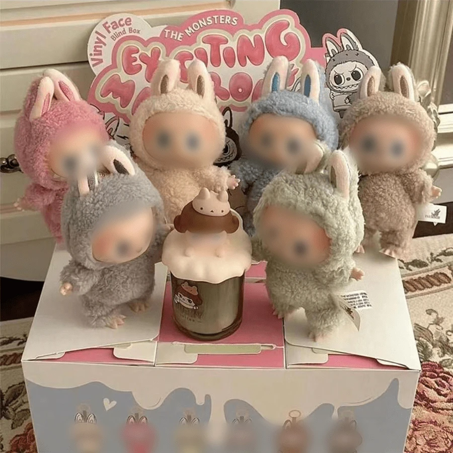 Nuevo colgante figura de PVC de Halloween, muñeca coleccionable de vinilo, primera y segunda generación en caja ciega, colgante de ropa, set con atuendo de ángel de sueño blanco