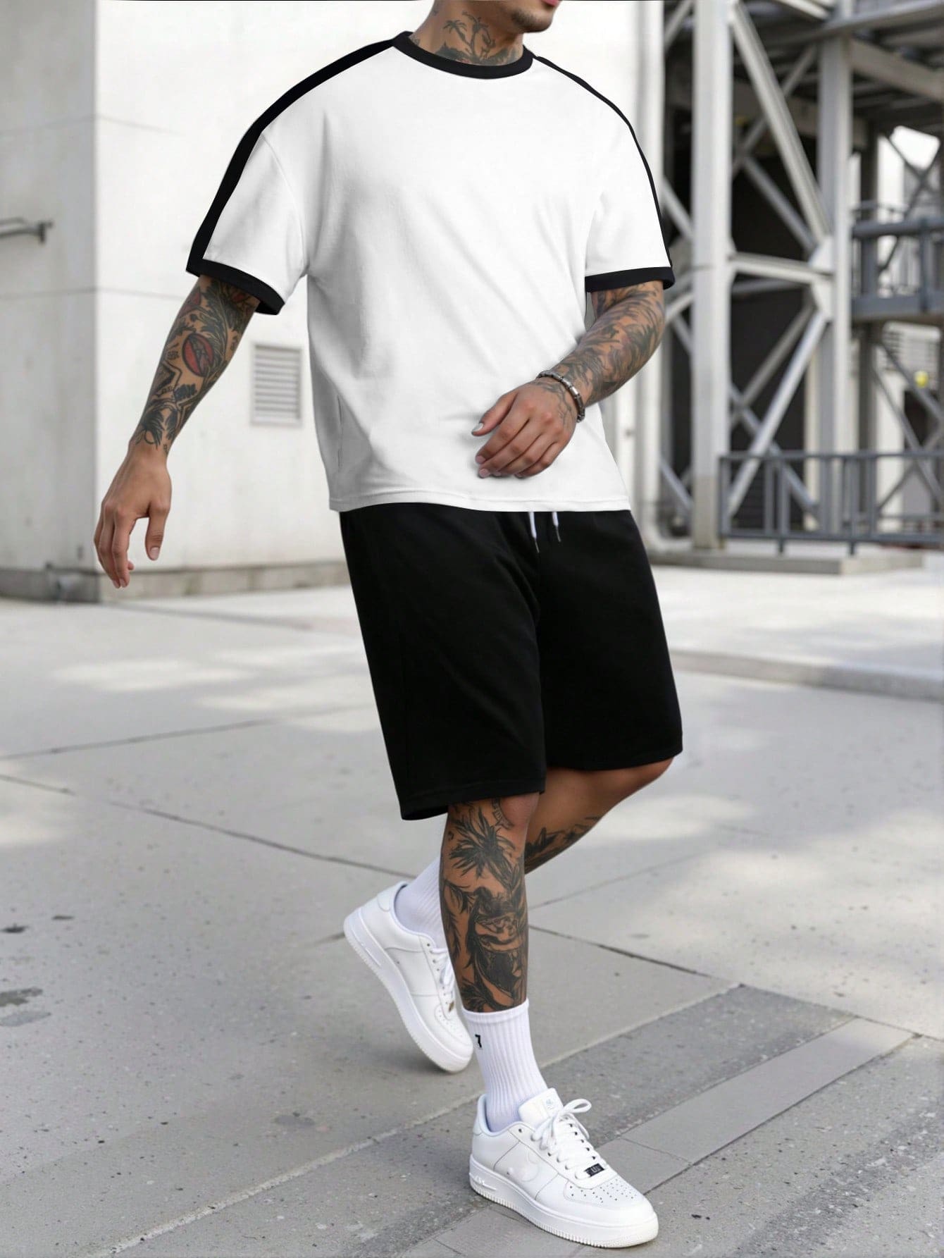 2pcs/Set Men's Summer Solid Color Short Sleeve T-Shirt + Drawstring Shorts, Casual Sports Daily Outdoor Contrasting Color Top + Knee-Length Pants