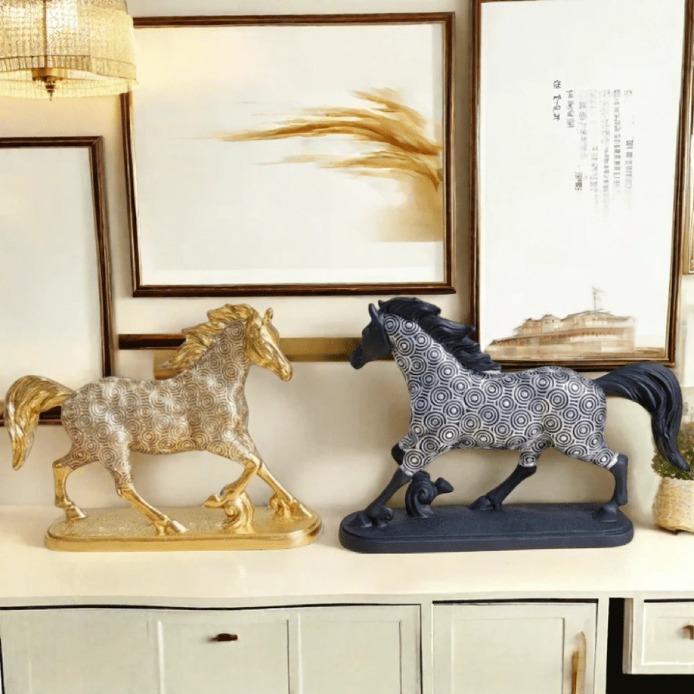 1 Stück luxuriöse minimalistische Harzfigur eines galoppierenden Pferdes, Desktop Dekor Skulptur für Wohnzimmer, Schlafzimmer, Büro, Schrank, Wohndekoration