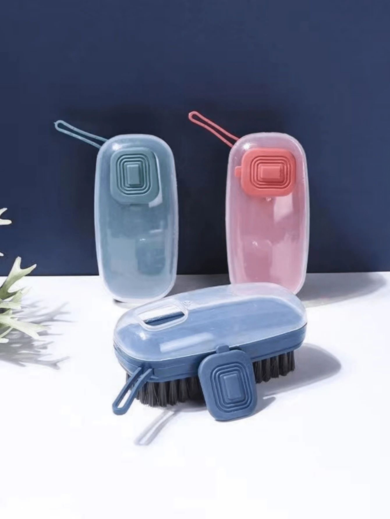 1 pieza Cepillo de plástico para la ropa de color aleatorio, moderno cepillo multifuncional automático para detergente líquido, lavadora, ropa, sombreros, con cerdas suaves para la limpieza diaria del hogar