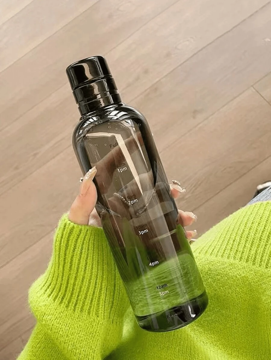 1 Graduated Water Bottle, Sports Water Bottle, Portable, Leak Proof, Plastic, Perfect For School And Outdoor Activities, Fitness And Travel, Ideal Choice For Both Men And Women