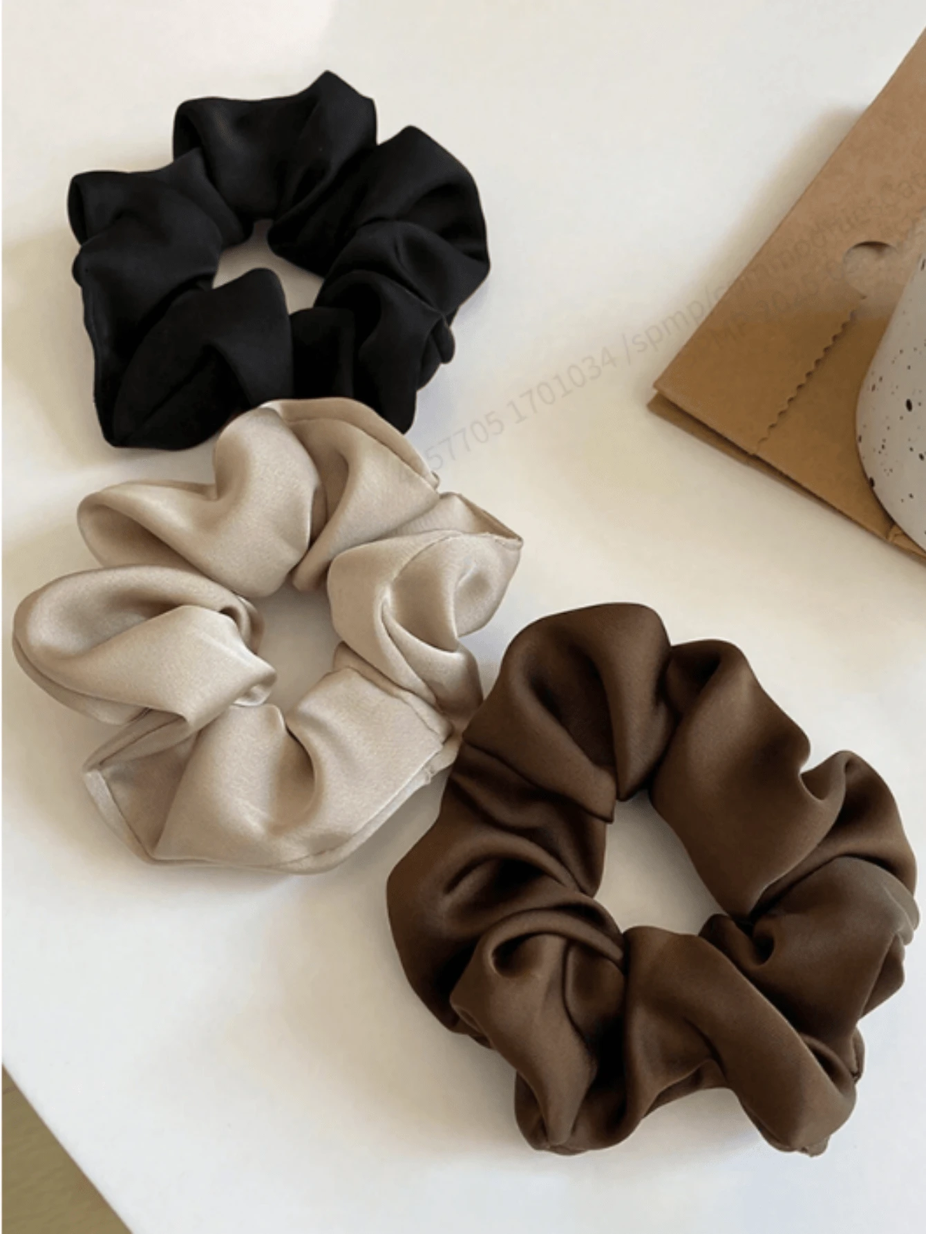 3pcsWomen Satin Scrunchie, Elegant Silky Hair Ties, Minimalist Solid Color Shiny Hair Accessories For Ponytail And Everyday Use
