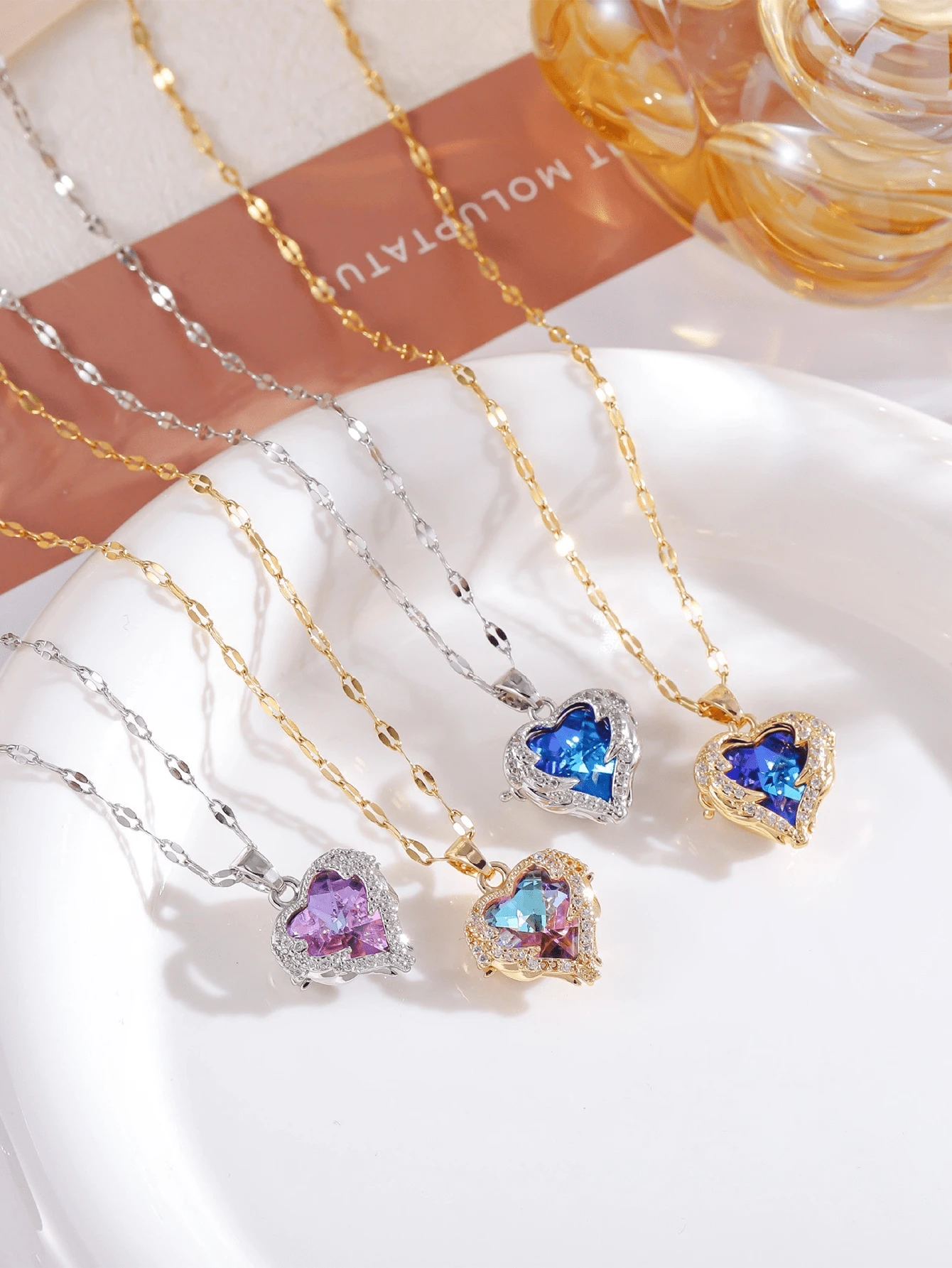 Fashionable Stainless Steel Ocean Heart Women's Necklace, Elegant Design Love Pendant 18k Gold Collar Chain, Suitable For Women's Daily Wear, Banquet, Holiday Gifts