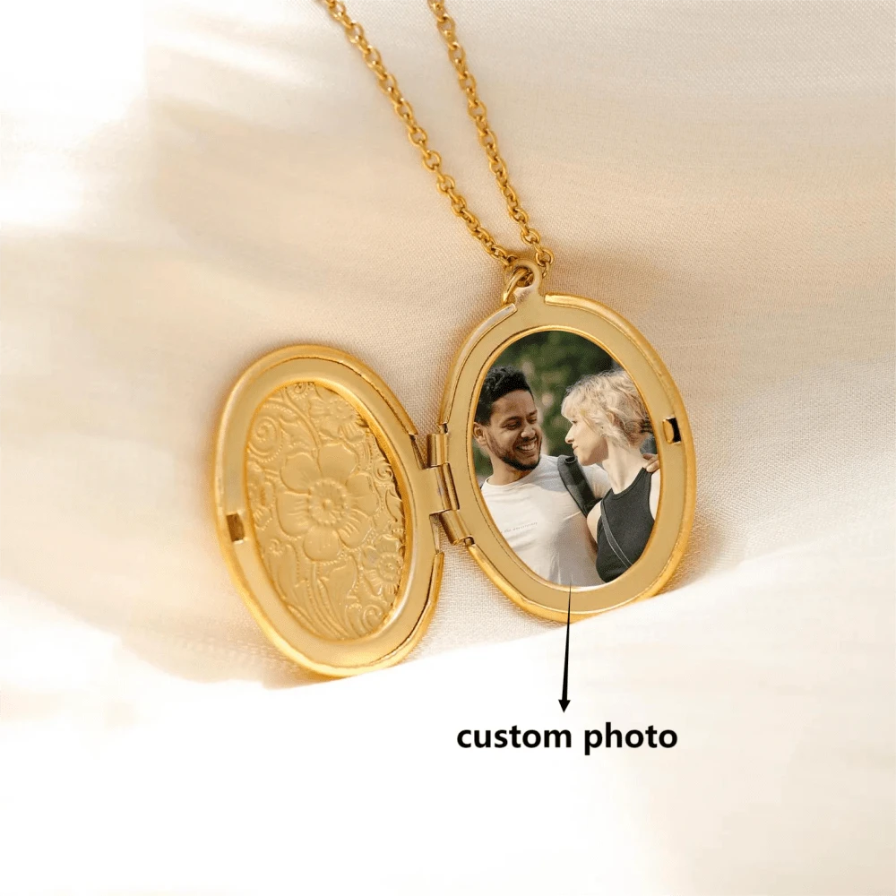 Custom Vintage Locket Necklace With Photo, Pet Memorial Necklace, Photo Locket Pendant, Keepsake, Christmas Gift, Wedding Gift, Gift For Her