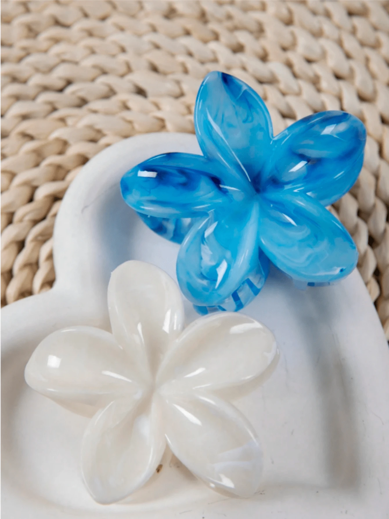 2pcs Large 8cm/3.15inch Gradient Flower Pattern Plastic Hair Clips For Valentine's Day Women, Elegant And Simple, Multi-Purpose, Suitable For Daily, Party, Work Wear, Travel, Hair Style
