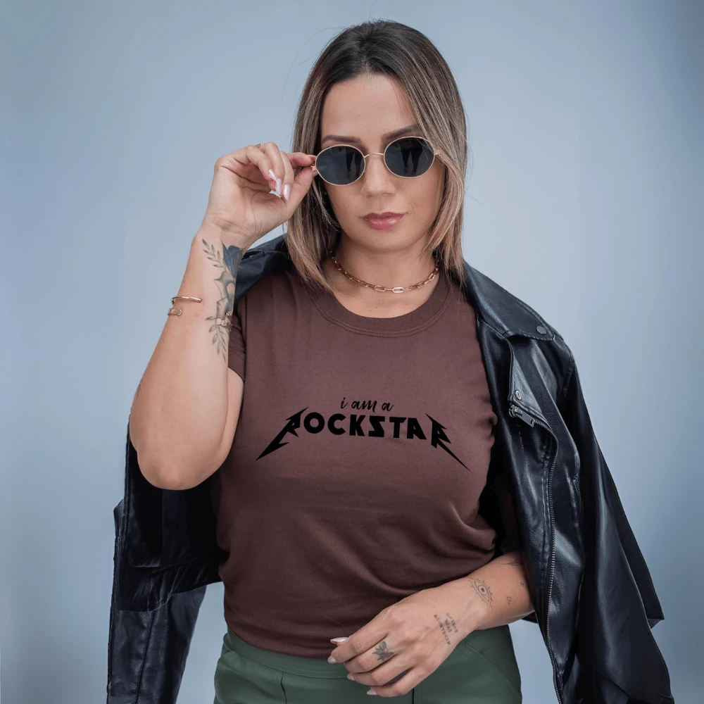 Camiseta Algodão Unissex Estampa I Am Rock Star 053 Blusa Manga Curta Gola Redonda Feminina Masculina Despojada