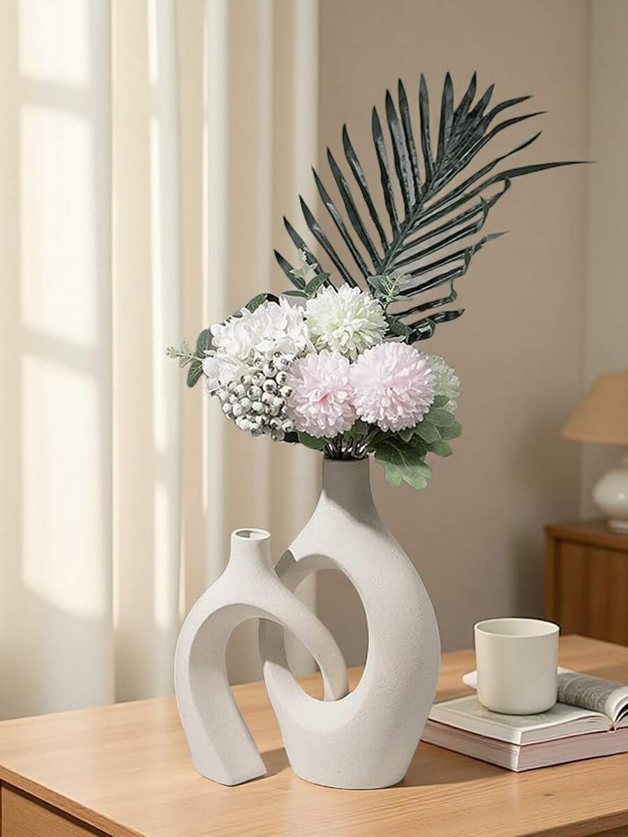 Ein stilvolles Set aus zwei runden Plastikvasen im Boho-Stil, perfekt für Heim- und Bürodekoration - elegant im Design, geeignet für Wohnzimmer, Schlafzimmer und Hochzeitsdekoration.
