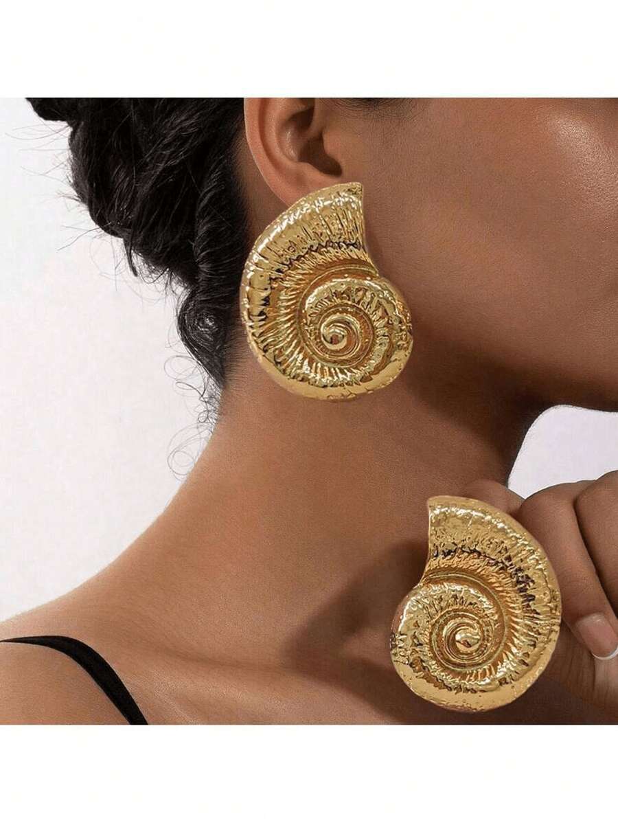 1 Pair Versatile Retro High-End Exaggerated Beach Style Seashell Metal Earrings, Vintage European And American Maritime Style Big Hoop Earrings