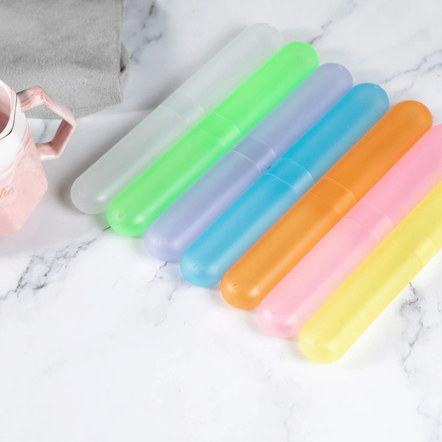 1/4 pièces Étui à brosse à dents anti-poussière pratique pour les voyages - Boîtier en plastique portable pour ranger les têtes de brosse à dents pour un usage quotidien et pendant les voyages - Disponible en différentes couleurs