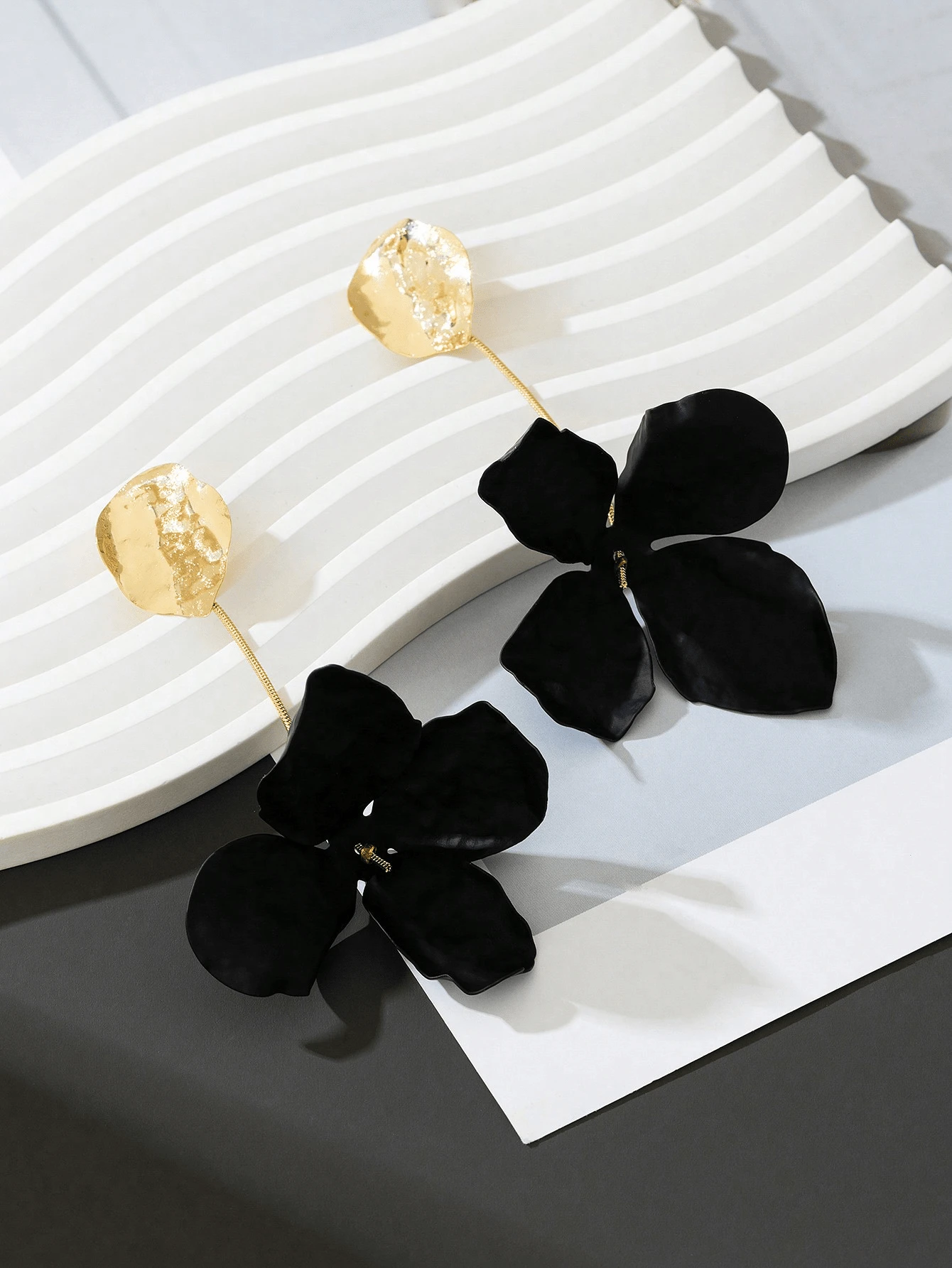 1 Par de Brincos Pingentes Florais Pretos Elegantes Vintage com Textura, Presente de Casamento/Dia dos Namorados para Mulheres
