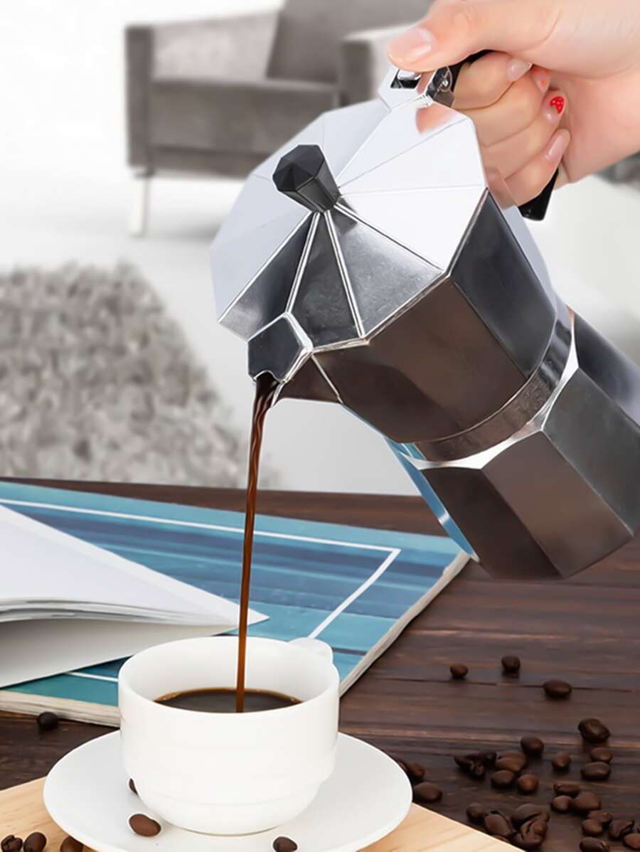 Cafeteira Italiana 6 Xicaras Moka Máquina De Café Expresso Em Alumínio 250ml Chaleira Fogão Clássico - Prata - Visão 1