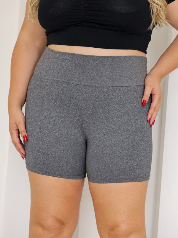 Short Legging Academia Plus Size