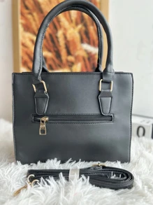 Women Shoulder Bags - 黑色 - 查看 2