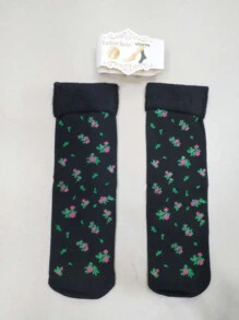 Women Crew Socks - Black - View 3