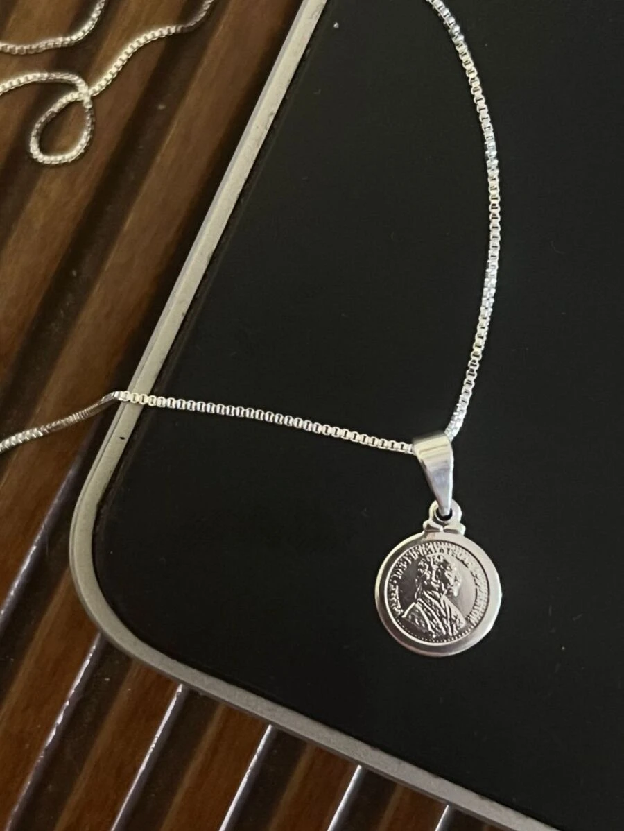 Pendant Necklaces - Silver - View 1