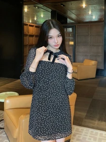 Women Dresses - 黑色 - 查看 1