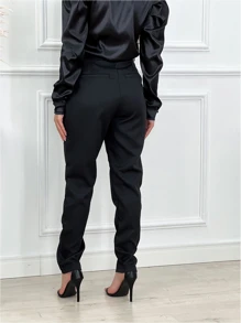 Calça Feminina de Alfaiataria Elegante Cintura Alta e Bolso Faca