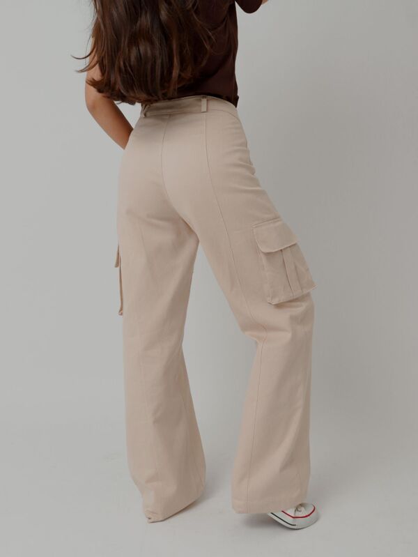 Calça Cargo de Sarja