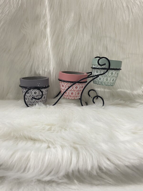 Vaso de cimento com suporte