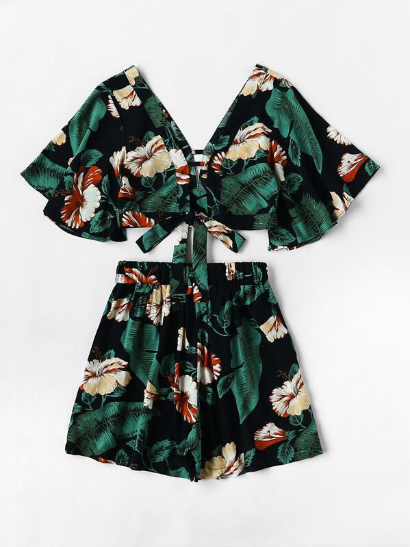 

Floral Plunging Knot Back Crop Top With Shorts, Multicolor