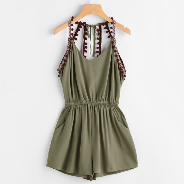 

Вышитая тарелка Pompom Trim Open Back Romper, Армейский зеленый