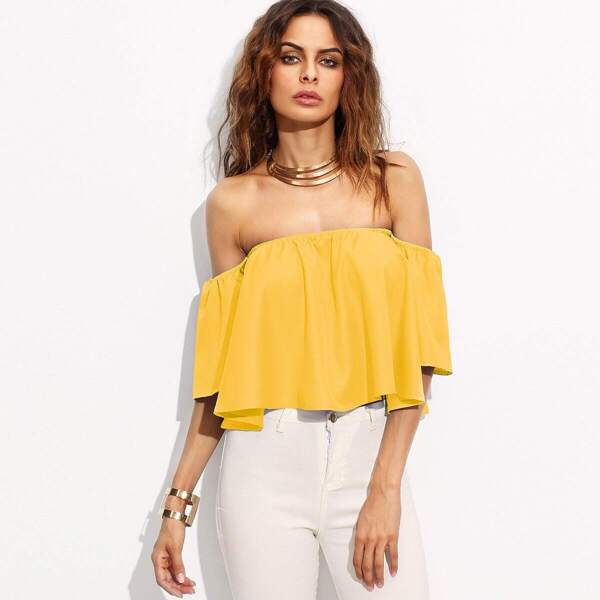 

Off Shoulder Flounce Crop Top