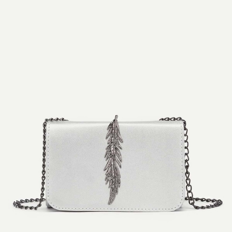 

Metal Leaf Design Chain Crossbody Bag, Light grey