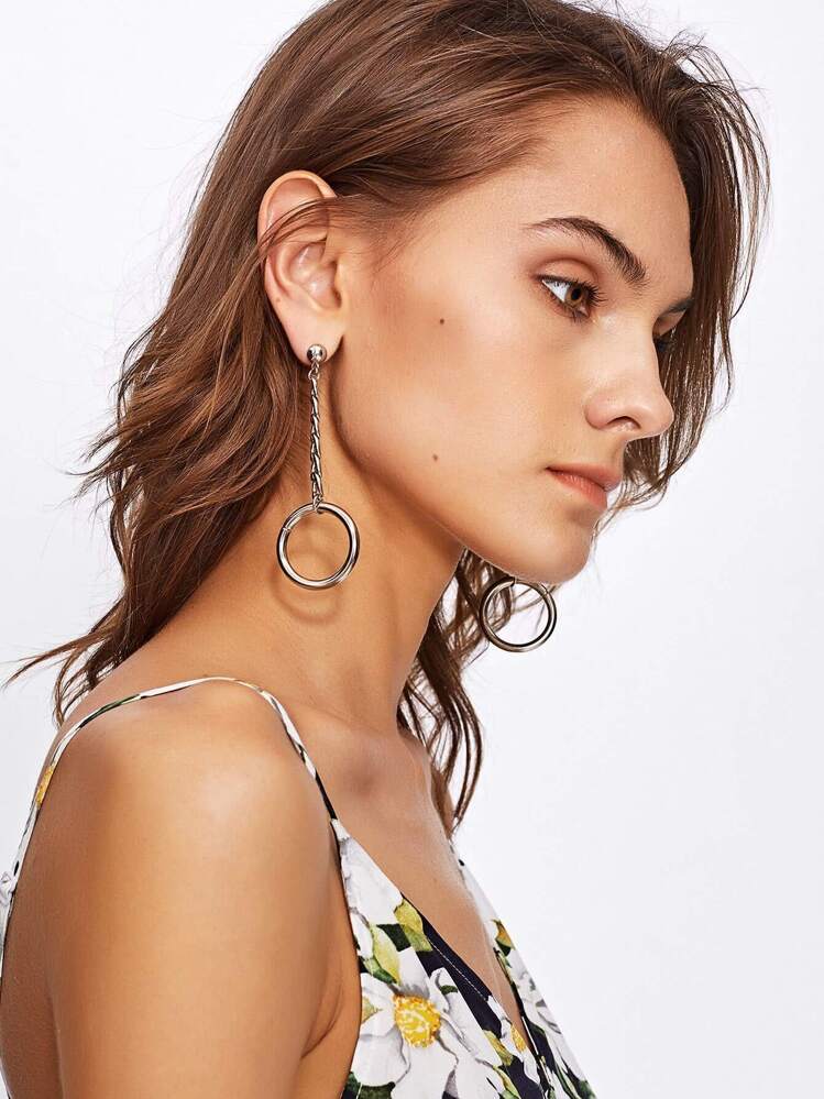 Open Ring Chain Design Drop Earrings - Silver - View 3