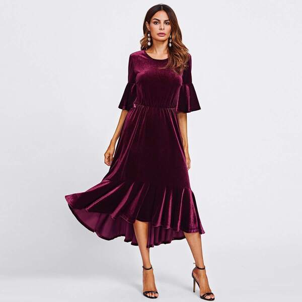 

Trumpet Sleeve Flounce Hem Velvet Dress