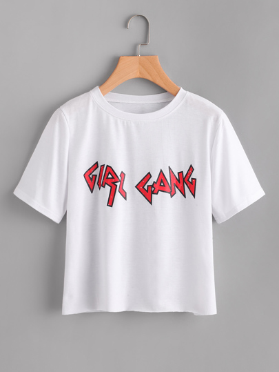 Camiseta de manga corta con texto en contraste