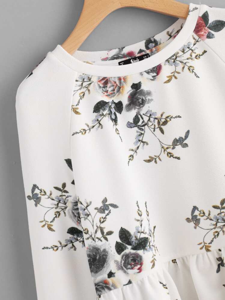 SHEIN Raglan Sleeve Ruffle Dip Hem Floral Blouse - Multicolor - View 4