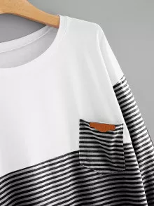 Camiseta con parte de rayas