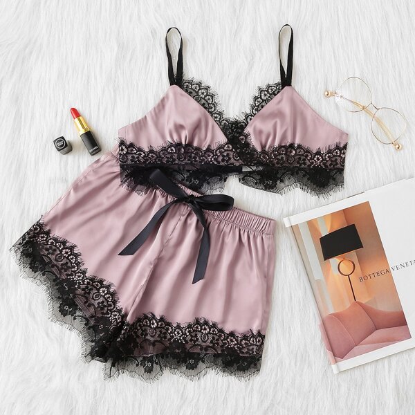

Scalloped Eyelash Lace Crop Cami Top & Short Pajama Set